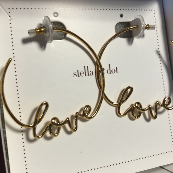 NWT Stella & Dot Love Hoop Earrings - Picture 2 of 4